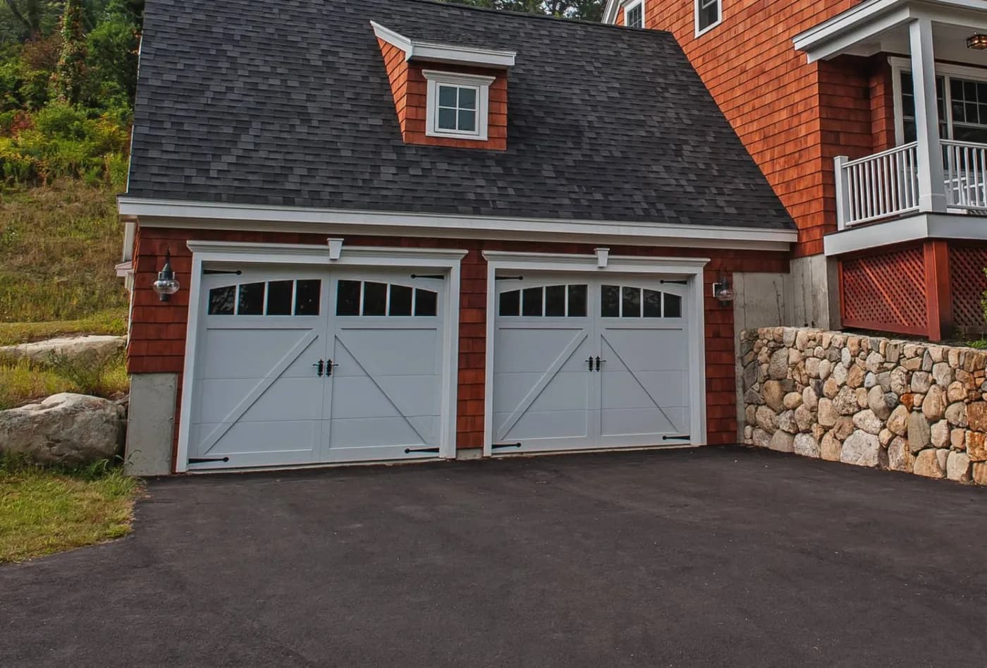 Overlay Carriage House garage door — example 1