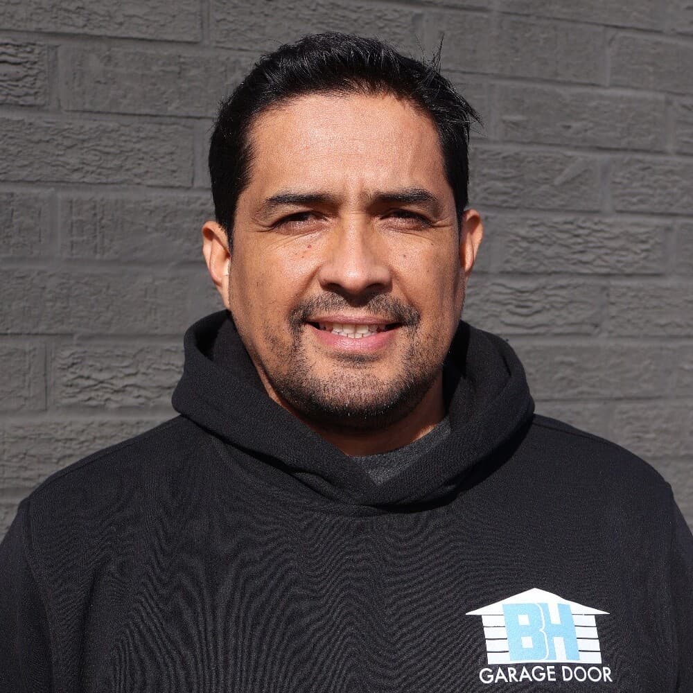 Fernando Pozo, Service Technician